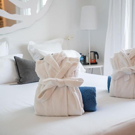 LES GARENNES HOTEL SPA Bénodet Kültér fotó