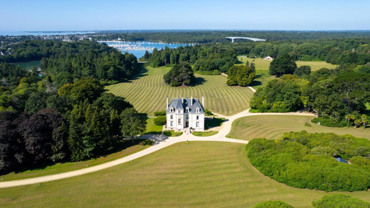 LES GARENNES HOTEL SPA Bénodet Kültér fotó