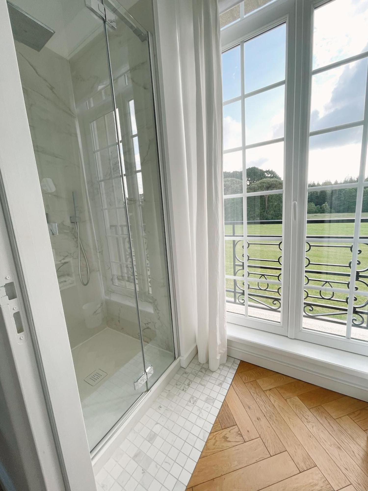 LES GARENNES HOTEL SPA Bénodet Kültér fotó